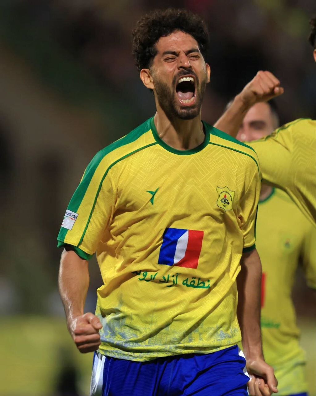 بدل مجیدی و وریا، صنعت را به لیگ برتر می‌آورد