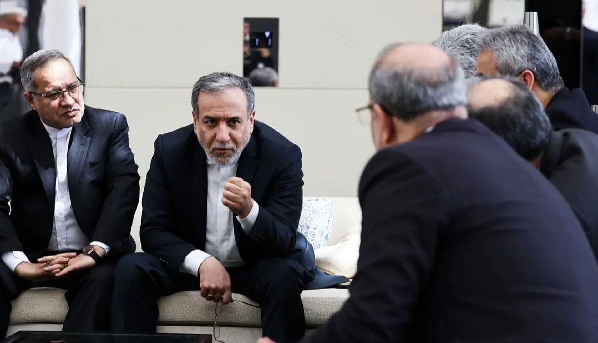 دوئل دیپلماسی محتاطانه و سیگنالدهی تهاجمی