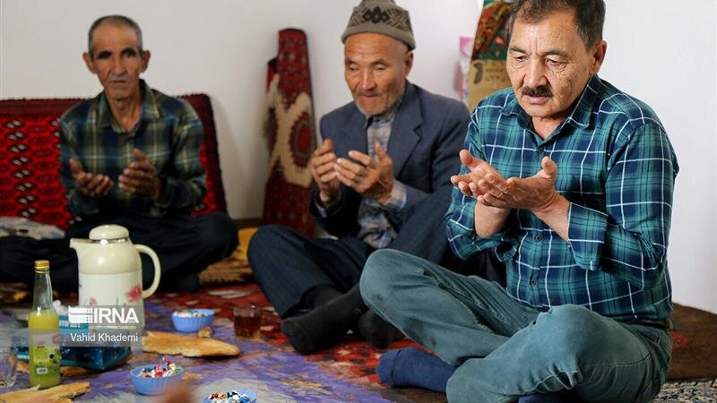 هلال نقره‌ای رمضان در جرگلان خراسان شمالی