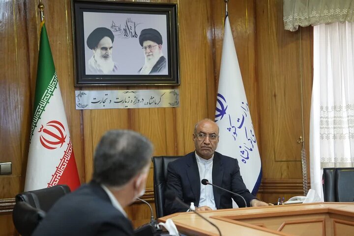 پیگیری خرید ۲۰ دستگاه آمبولانس جدید در دستور کار استان کرمانشاه