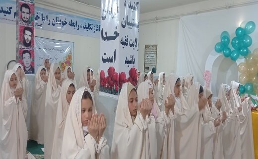جشن تکلیف دانش آموزان دختر در روستای آراسنج+تصاویر و فیلم