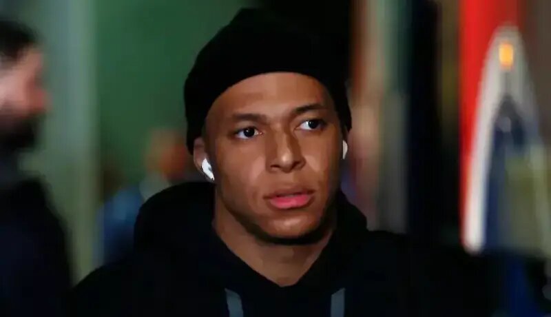 پیاسجی بالاخره به امباپه باج داد