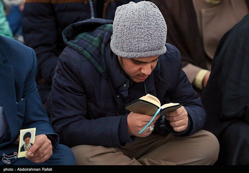 محفل انس با قرآن کریم در همدان