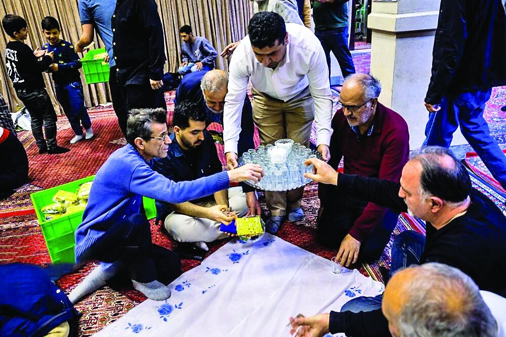 گزارش تصویری از حالوهوای رمضانی پایتخت | تهران در مدار نور و نیایش