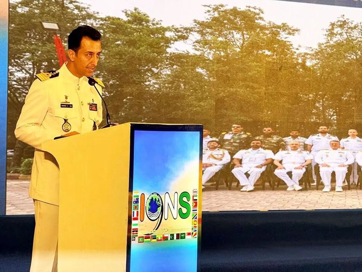 ارائه گزارش فعالیتهای کارگروههای امنیت دریایی و HADR توسط نماینده نداجا