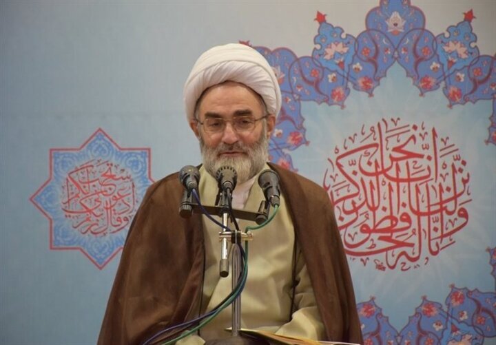فلاحتی: نهضت «زندگی با آیهها» راهبرد عبور از نگاه حداقلی به قرآن است