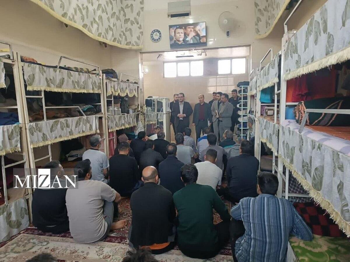 بازدید میدانی دادستان همدان از زندان مرکزی استان با محوریت صیانت از حقوق زندانیان