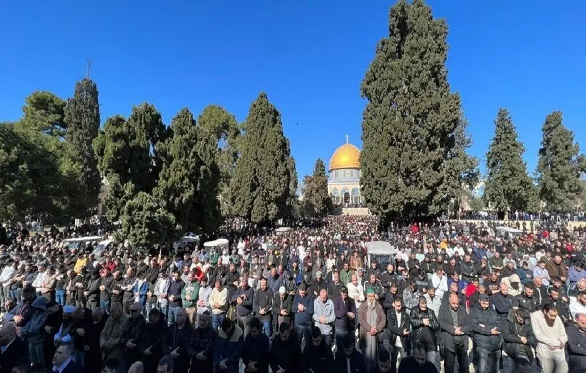 حضور ۸۰ هزار نفر در نماز جمعه مسجد الاقصی