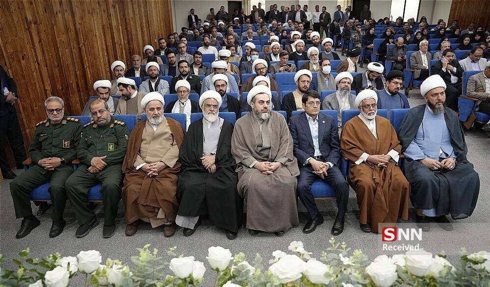 دانشگاهها در خط مقدم جنگ ترکیبی دشمن قرار دارند