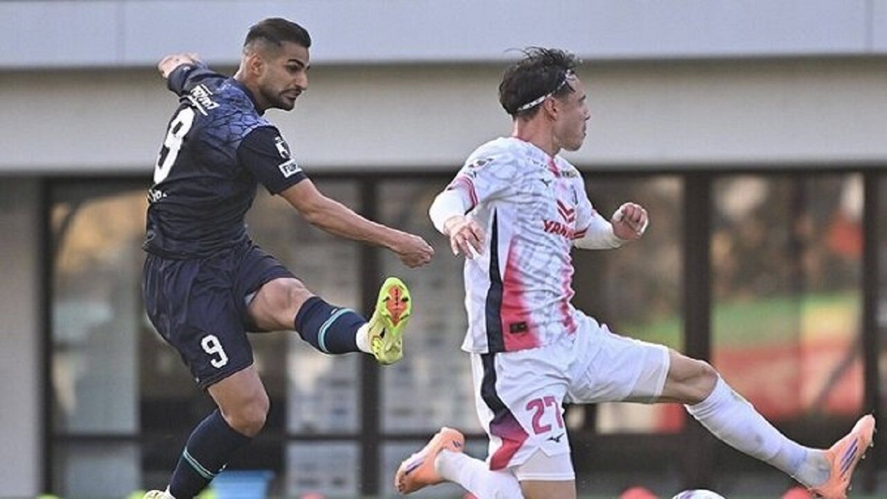 کارشناس ژاپنی: خط حمله آویسپا به بازیکنان بیشتری مانند زاهدی نیاز دارد