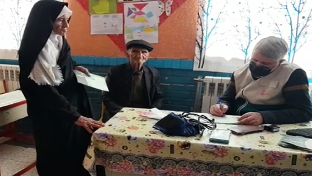 بهره مندی مرزنشینان زیرکوه از خدمات گروه جهادی رضوی