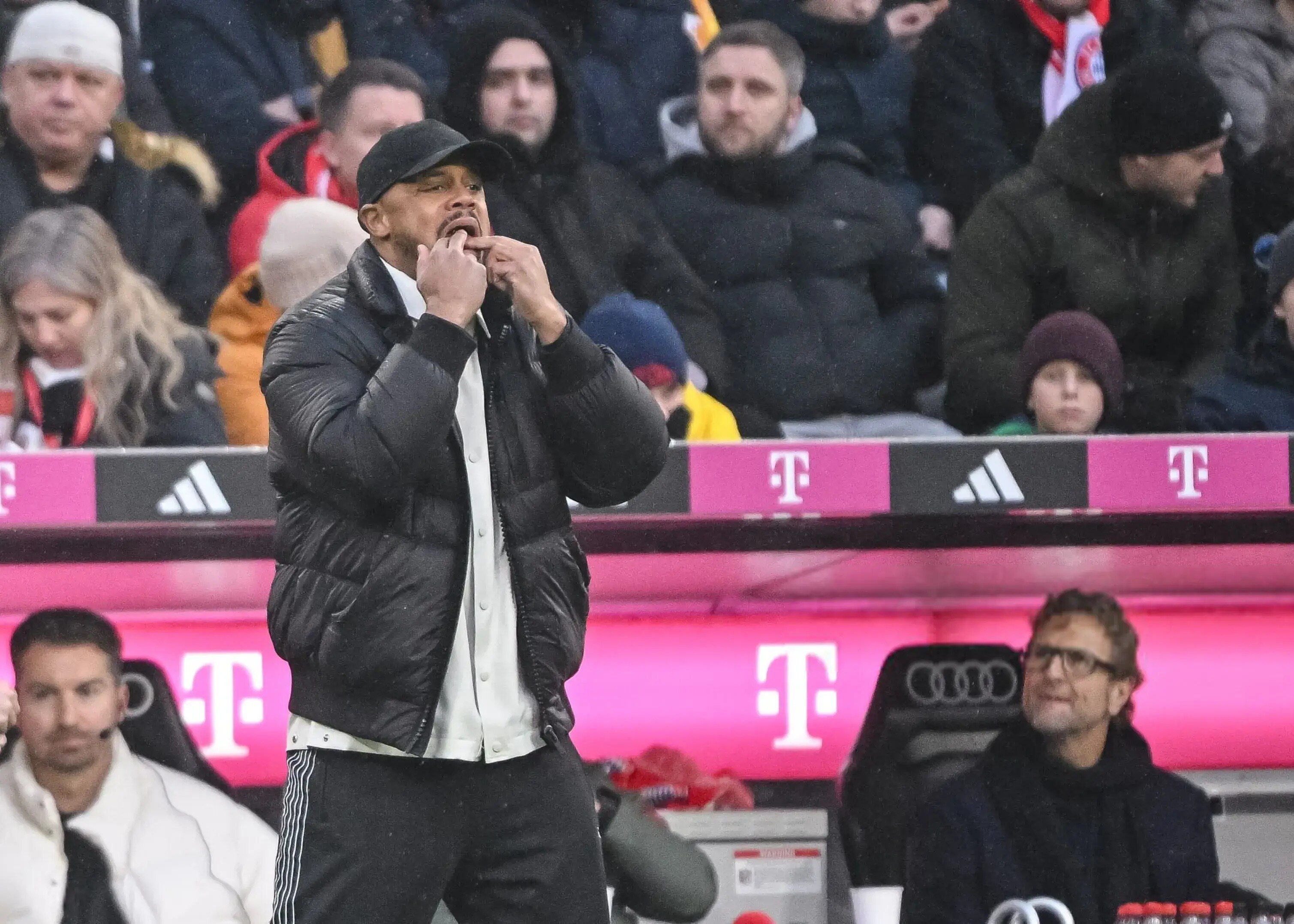 بایرن 3-2 فرانکفورت؛ فاجعه نزدیک بود