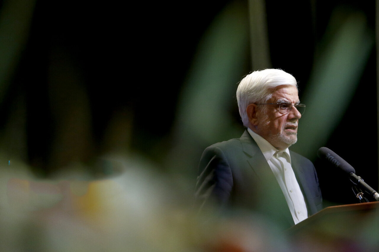 عارف: دولت را بر اساس شرایط جنگی اداره میکنیم