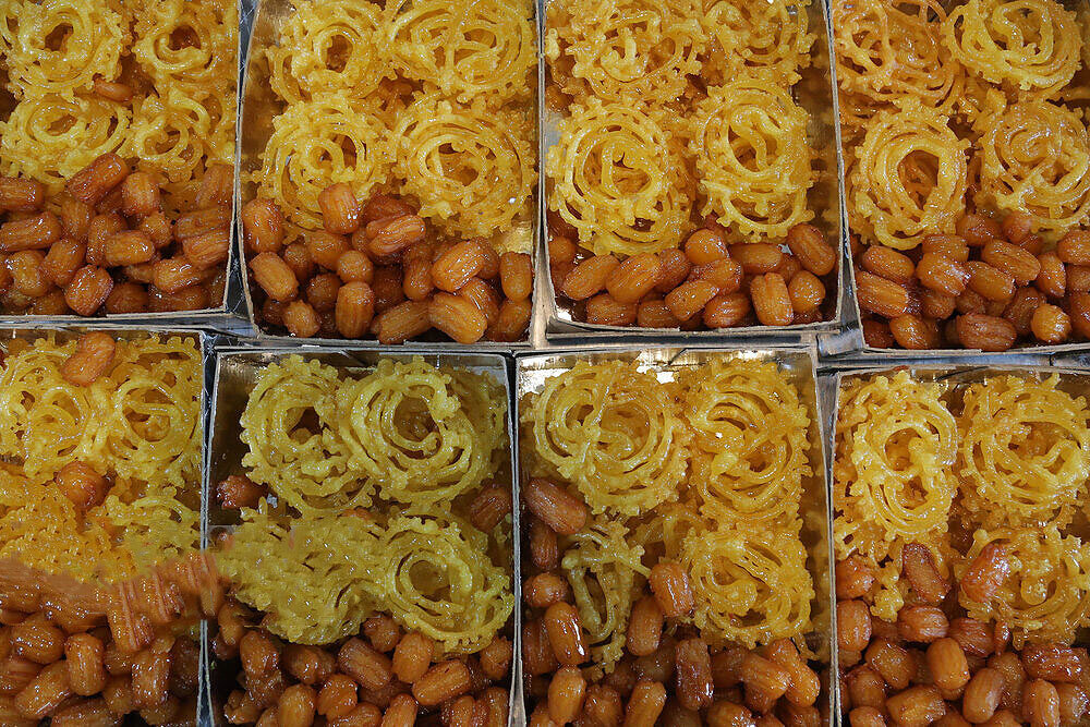 زولبیا و بامیه ارزان تر در میادین تره بار