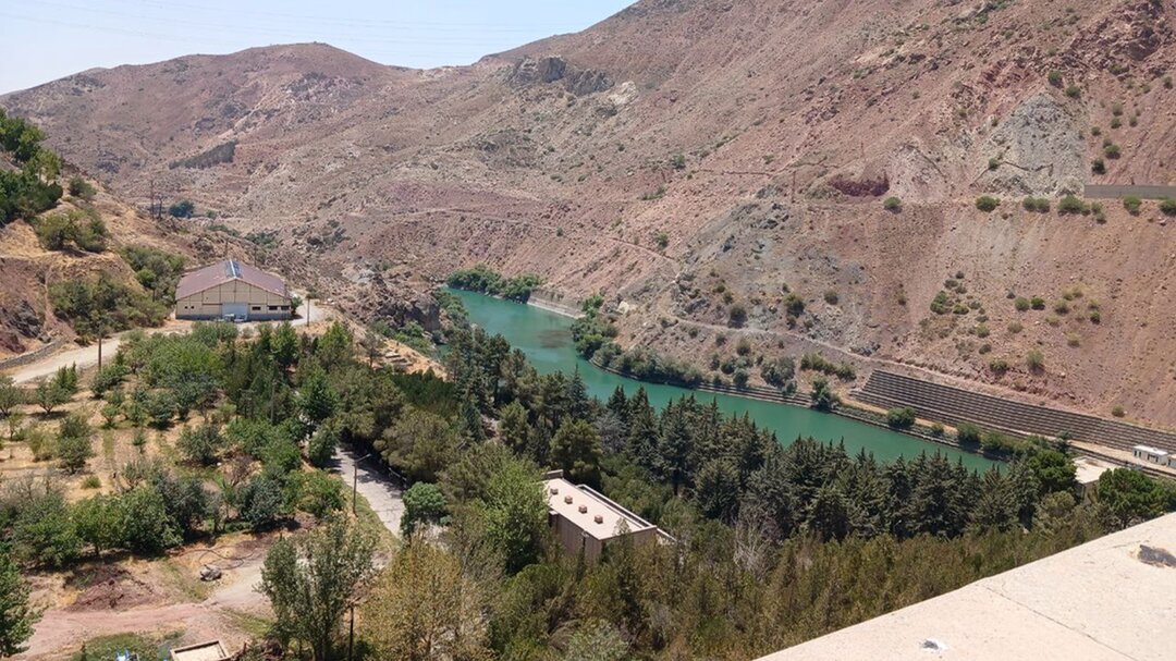 خالی شدن آب این سد شدت گرفت | برای جبران کمبود آب آشامیدنی تهرانیها چه باید کرد؟