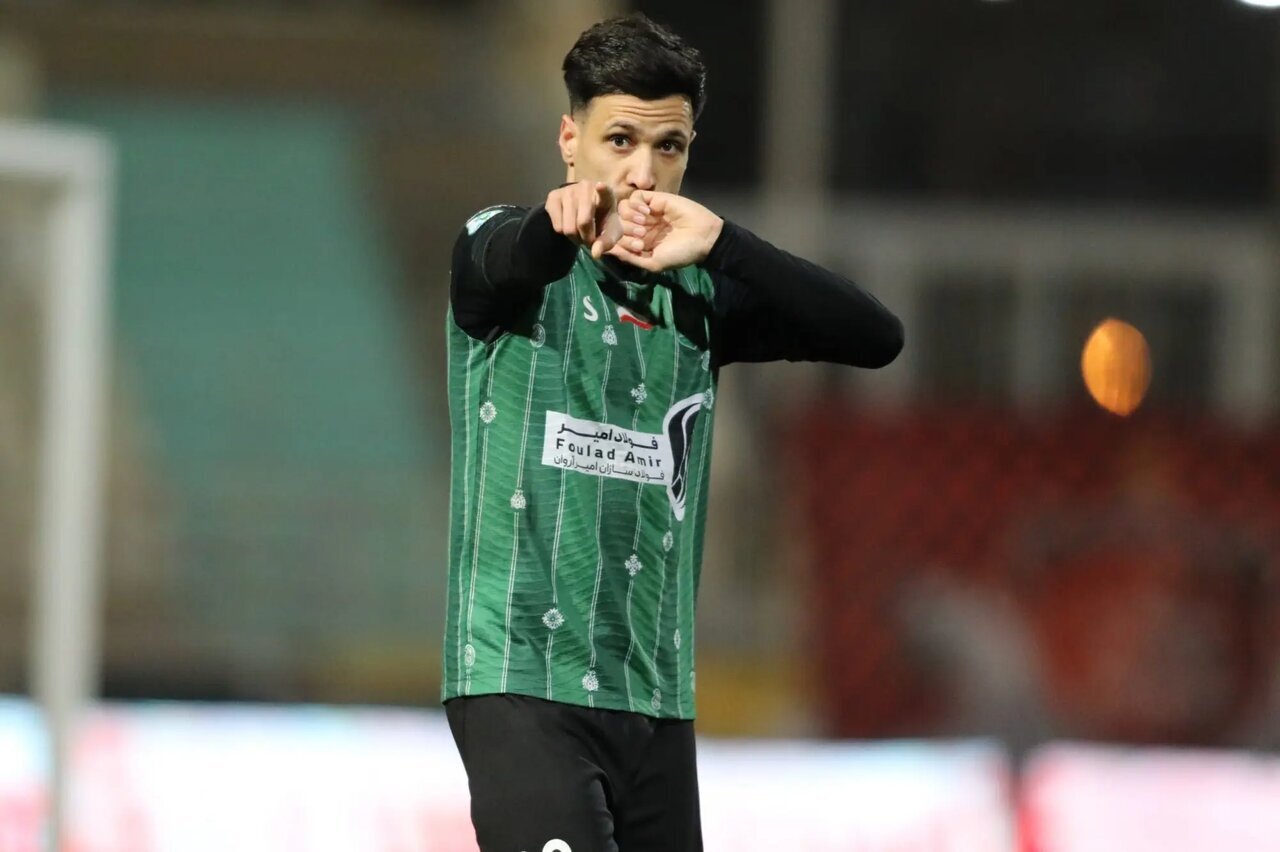 گلم به پرسپولیس، تقدیم به همسر عزیزم!