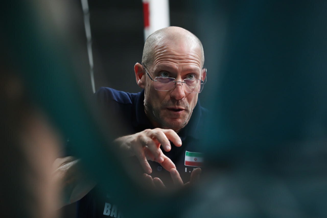 شوک پیاتزا به والیبال ایران | سرمربی نامدار ایتالیایی دو مربی سرشناس ایرانی‌اش را اخراج کرد