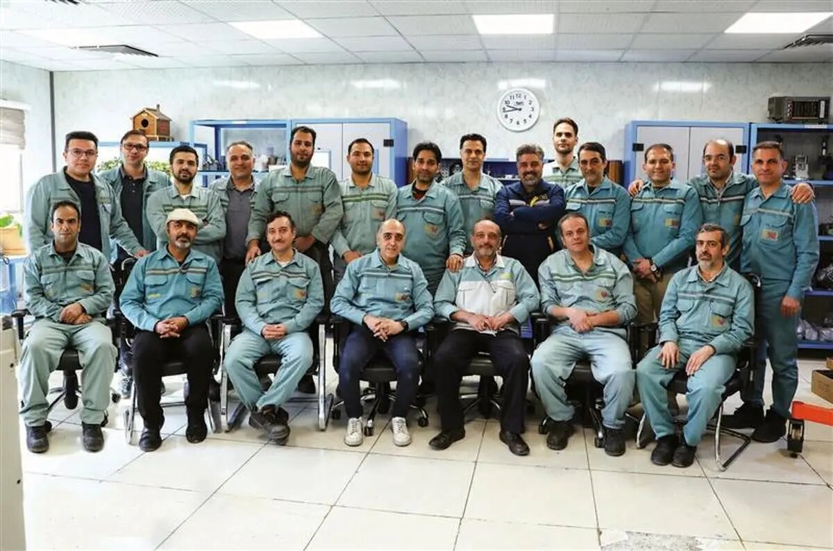 آنچه فضای کاری ما را دلپذیر و کارآمد ساخته صمیمیتی آگاهانه و مسئولانه است