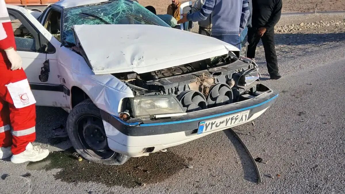 واژگونی پژو در محور بروجن- مبارکه یک مصدوم برجای گذاشت