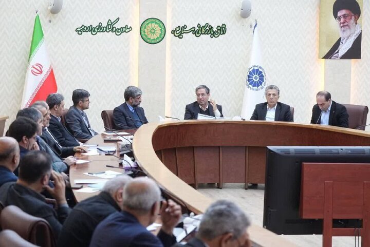 اجرای پروژه آزادراه ارومیه ـ تبریز با ۳۰ میلیارد تومان تسریع یابد