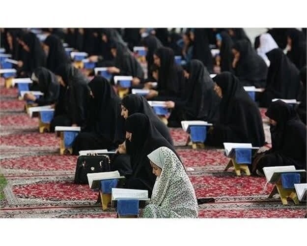 آیین جزخوانی بانوان در ماه رمضان؛محافل نورانی در دل محلهها