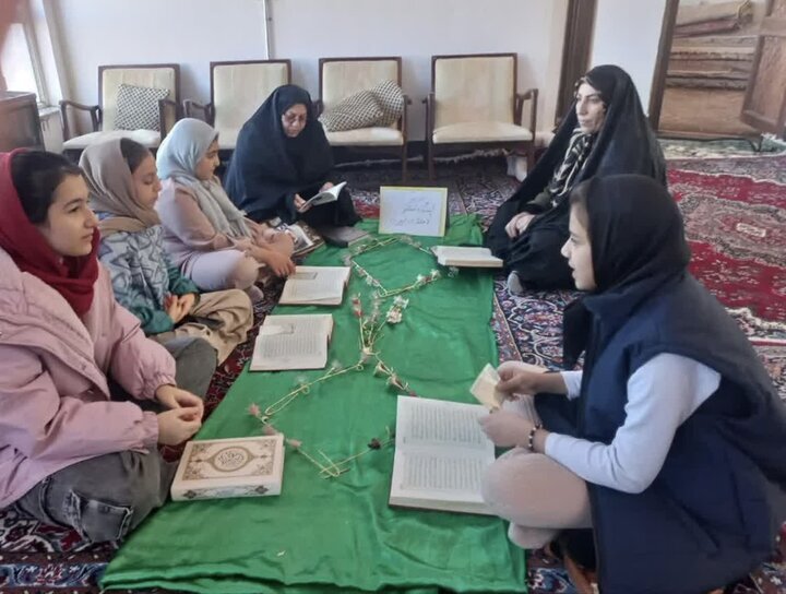 آیین جزخوانی بانوان در ماه رمضان؛محافل نورانی در دل محلهها