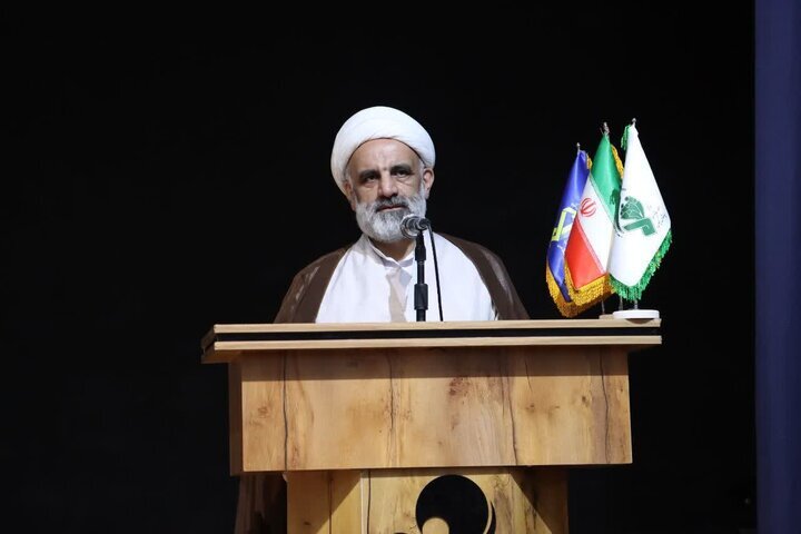 فقدان بصیرت و نیت خالص آسیبپذیری فرهنگی را افزایش میدهد