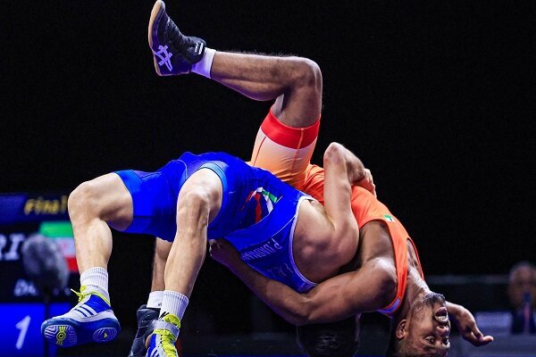 یاری: لیگ کشتی را باید با شرایط خاص برگزار کنیم