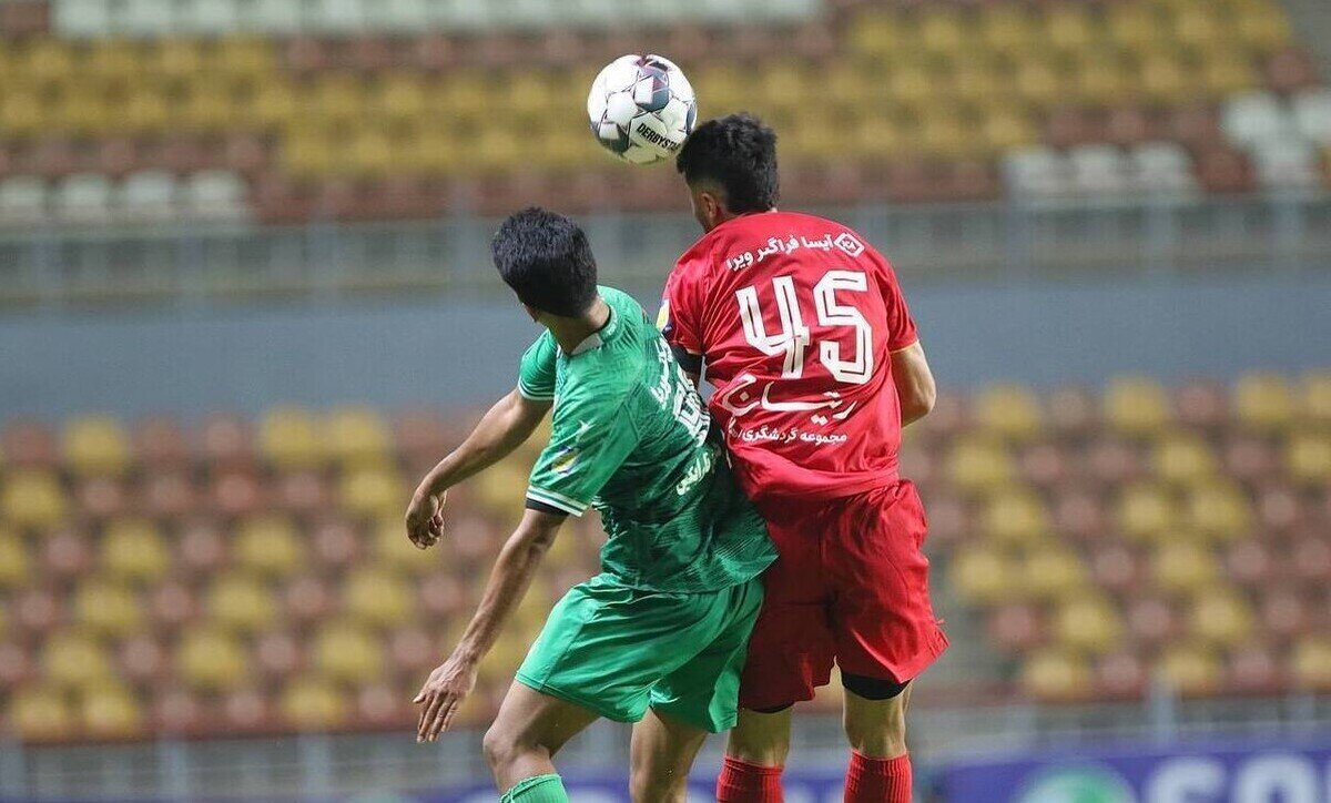 فولاد و ذوبآهن با تساوی به رختکن رفتند