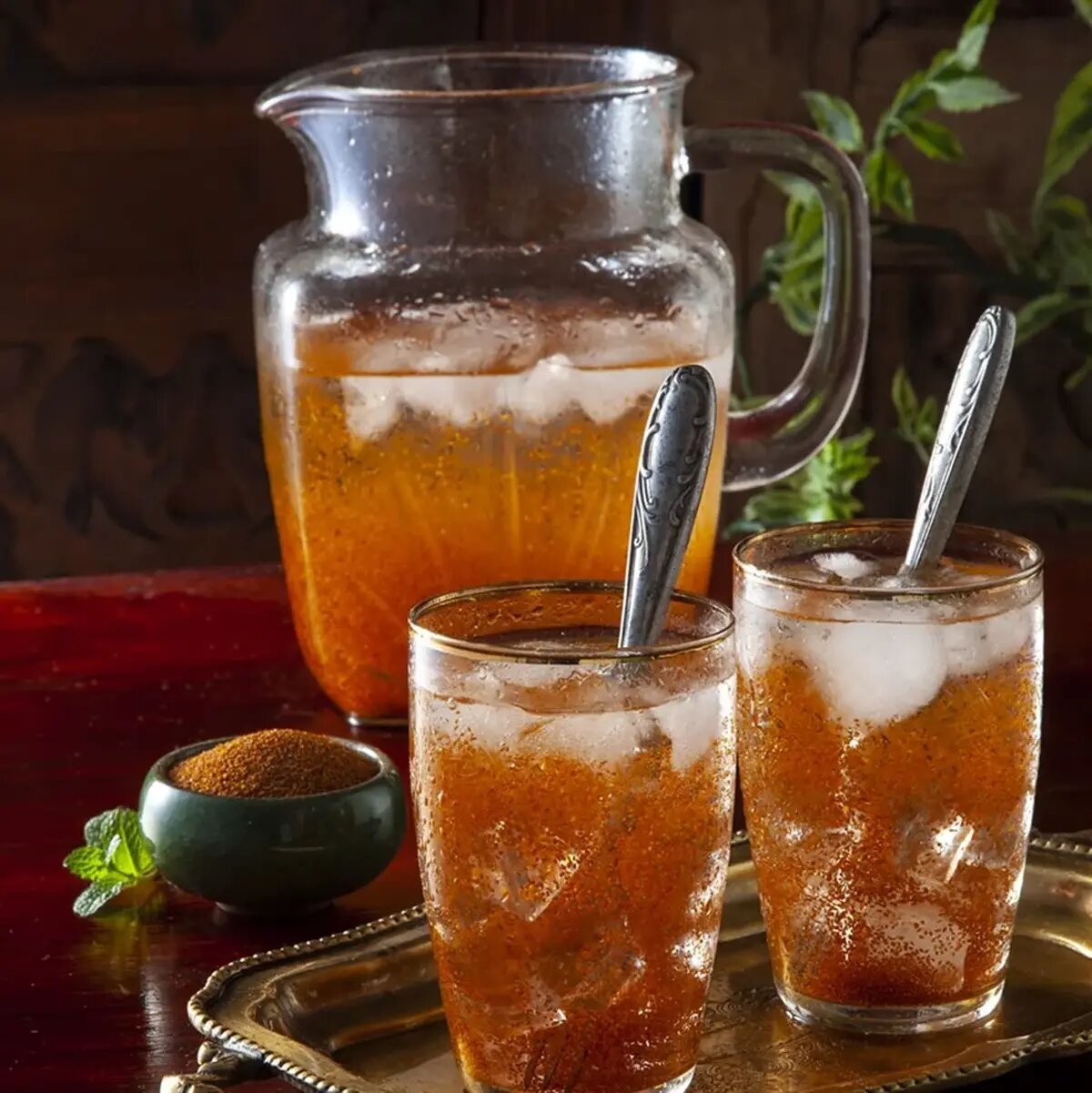 چگونه در ماه رمضان دچار کم‌آبی و اضافه‌وزن نشویم؟
