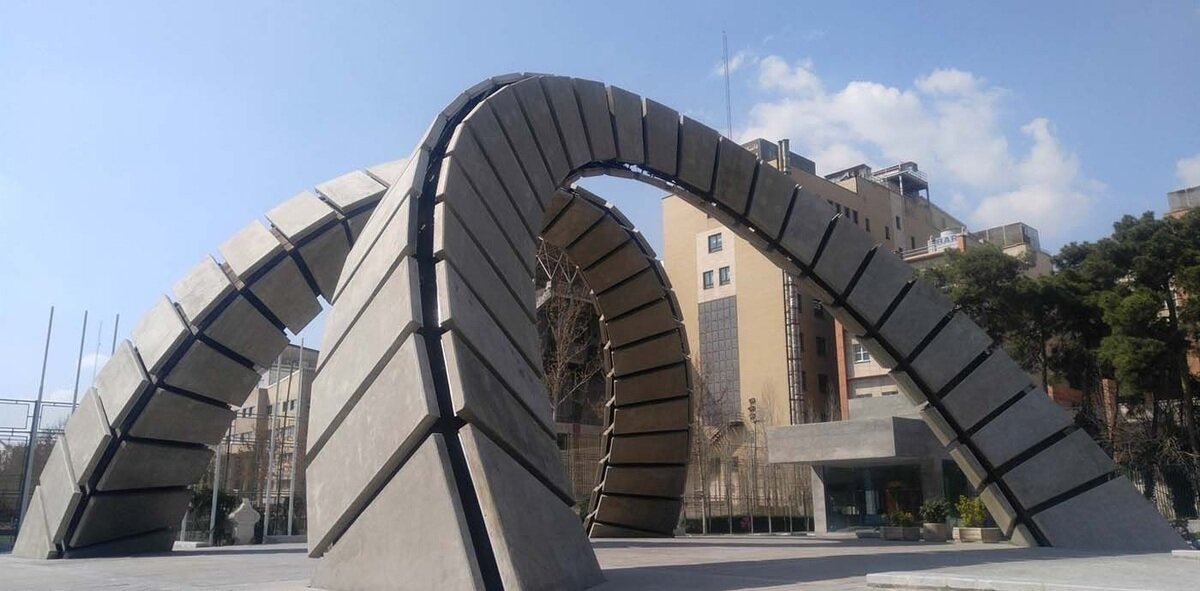 با اقلیت پرسروصدا مواجه هستیم که هیچ «دیگری» را به رسمیت نمیشناسد + فیلم