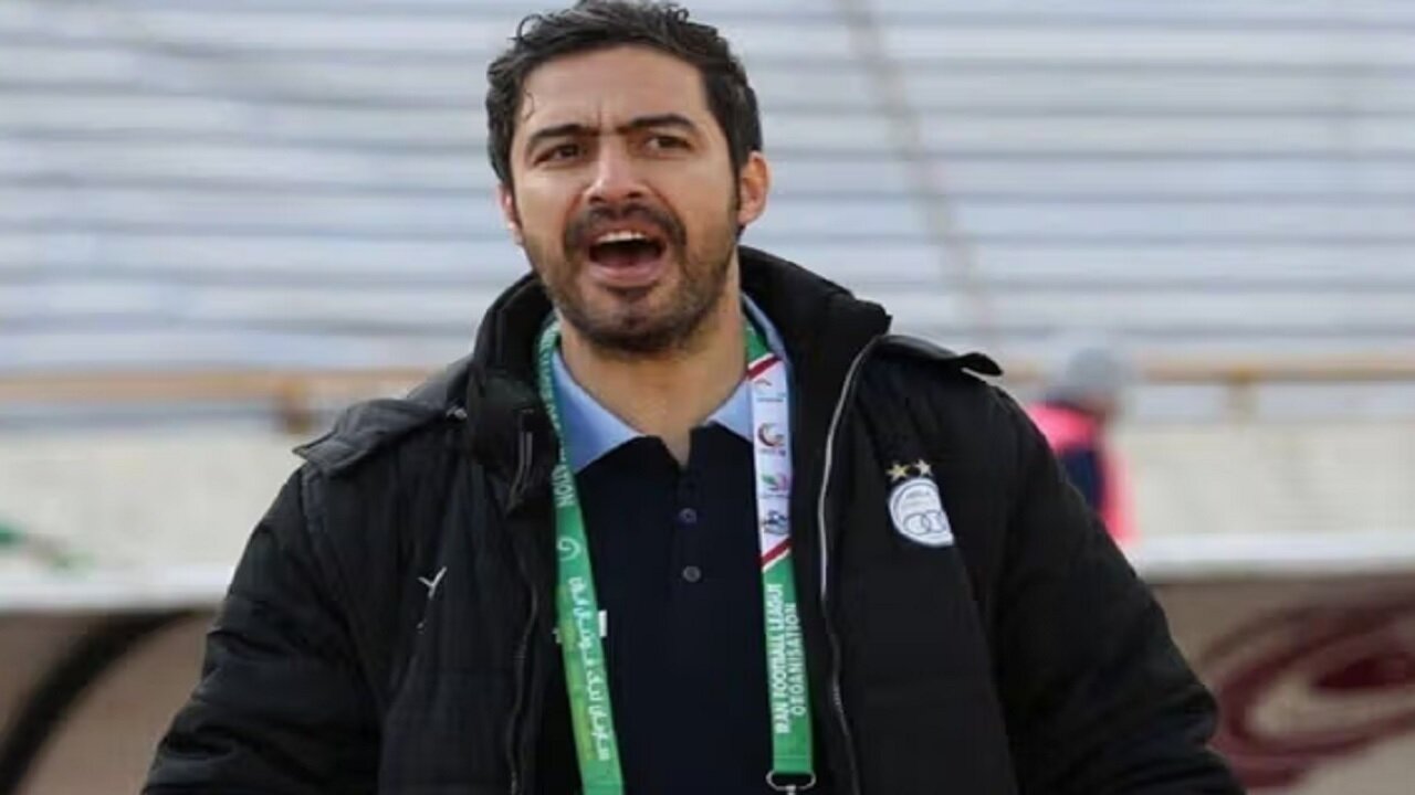 خسرو حیدری قهر کرد!