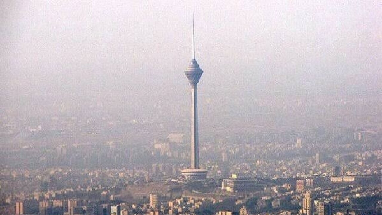 هوای تهران در مرز آلودگی است