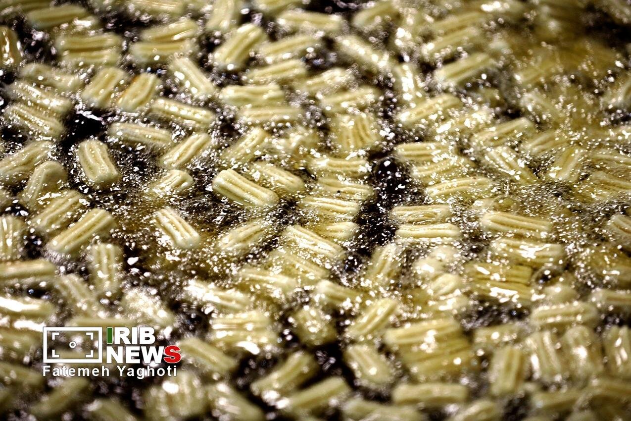 کارگاه پخت زولبیا و بامیه در کیش