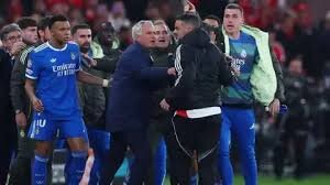 شادی گل دردسرساز؛ خشم وینیسیوس از مورینیو!