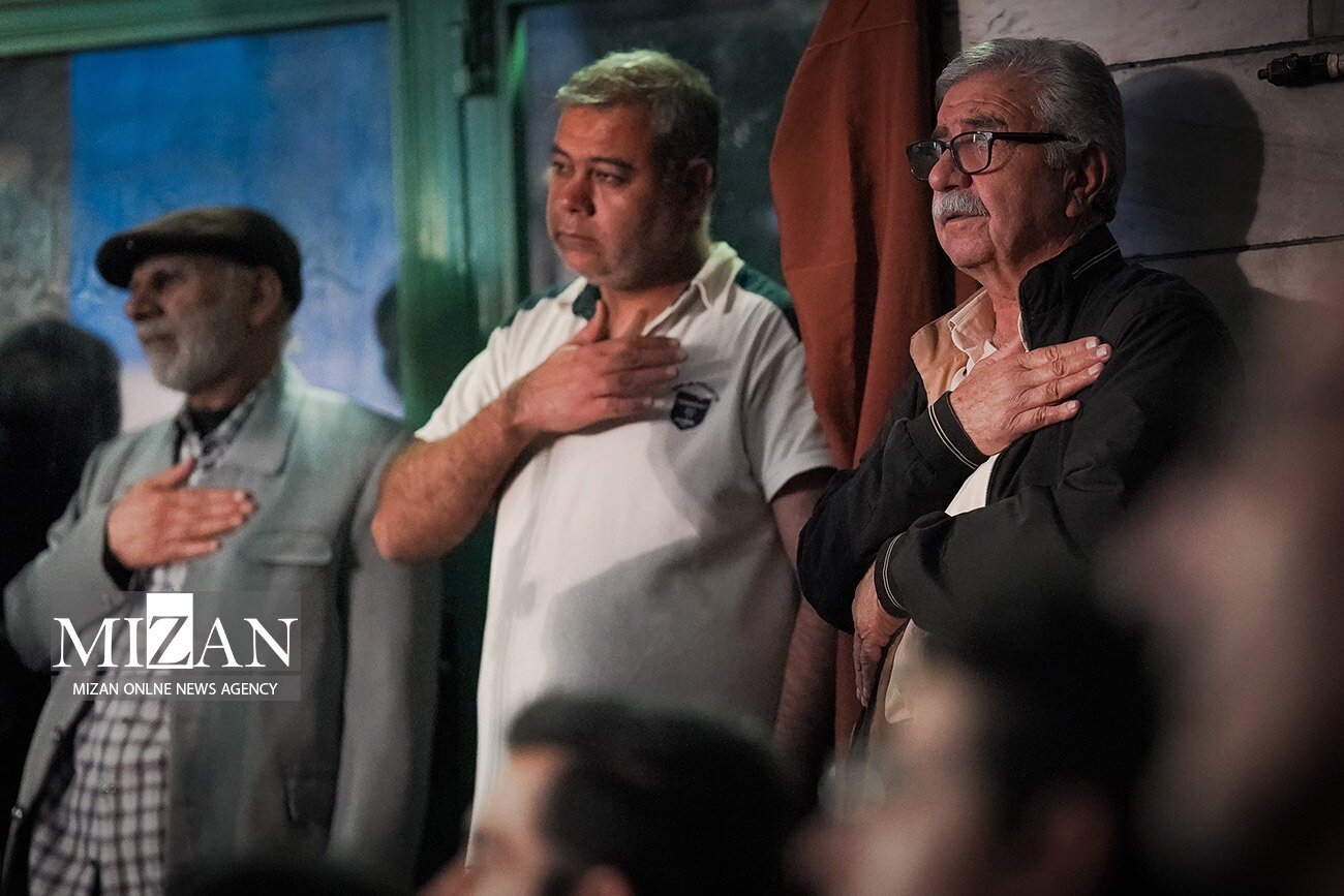 مناجات‌خوانی در مساجد آسیب‌دیده در اغتشاشات