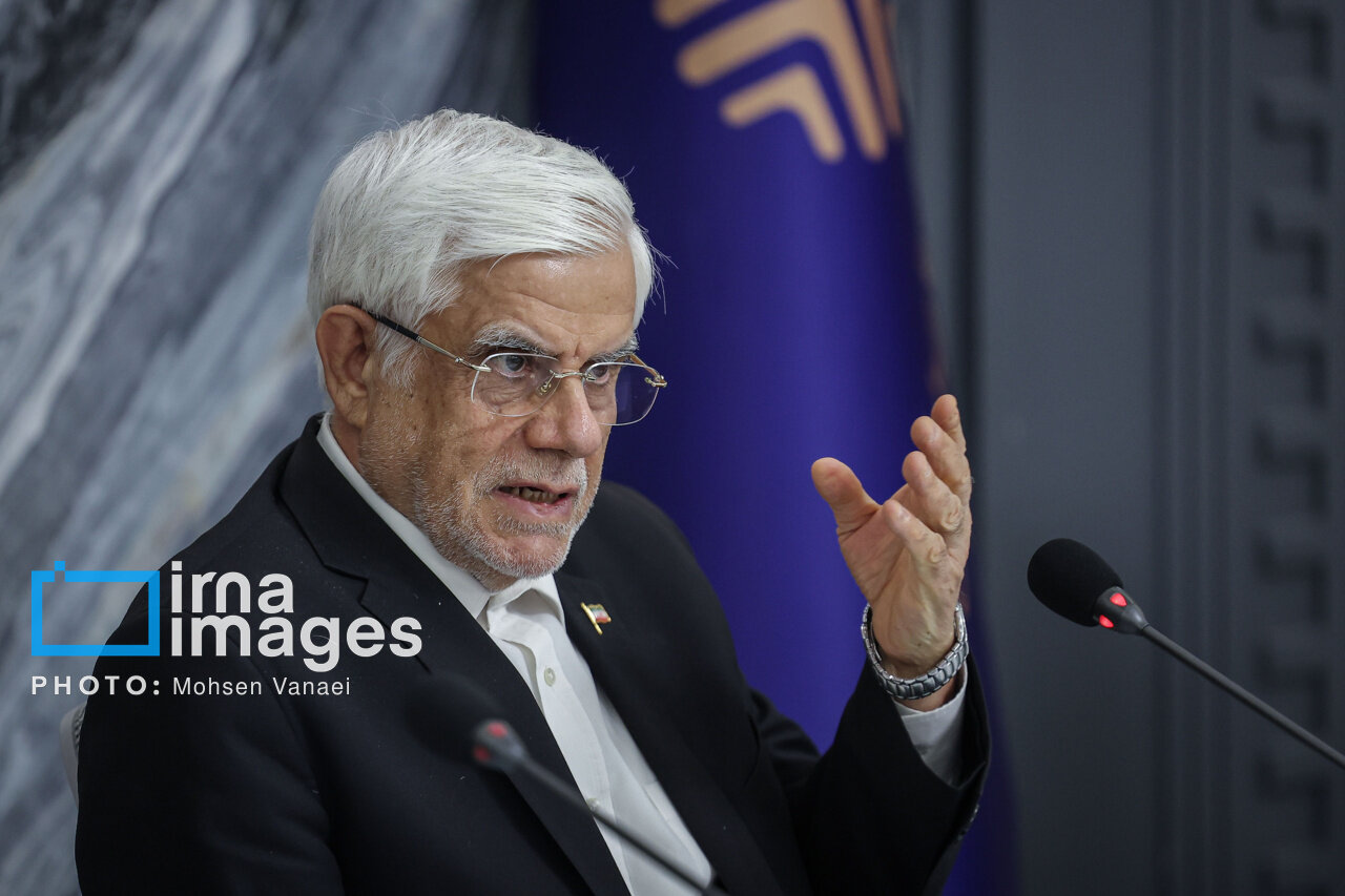 عکس/ جلسه مجمع کارآفرینان با معاون اول رئیس جمهور