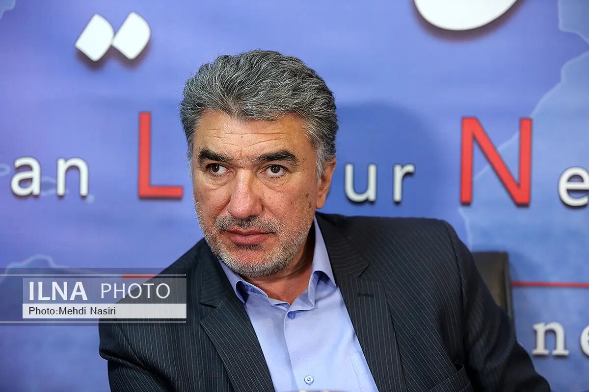 ظاهرا در هنوز بر همان پاشنه می‌چرخد/ به رد صلاحیتم اعتراض نمی‌کنم/ انگار حاکمیت چشمش را به این بی‌عدالتی‌ها بسته است