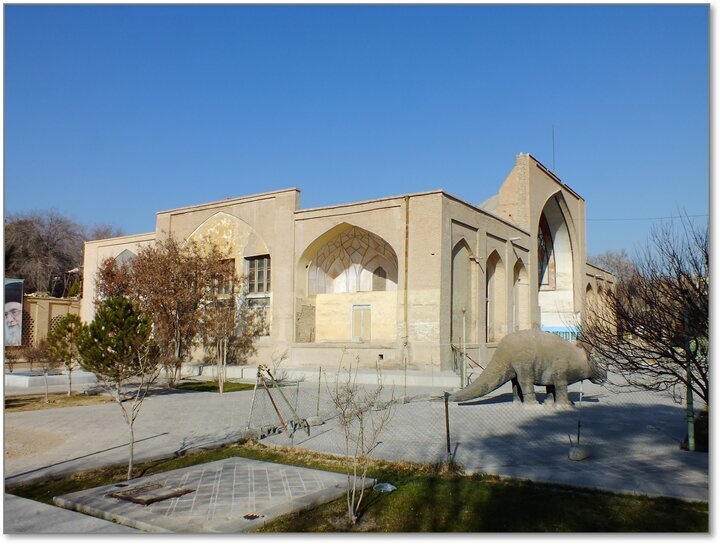 سرنوشت یک میراث جهانی زیر سایه اختلافات؛ تالار تیموری در معرض تخریب