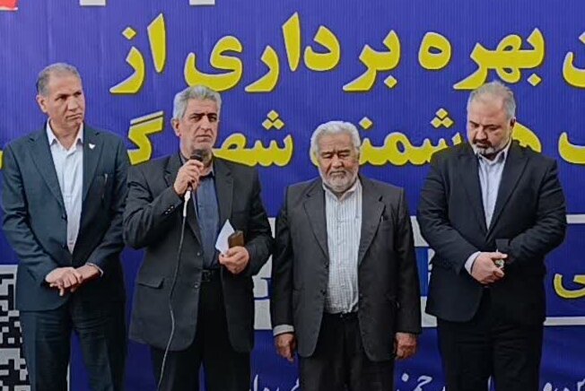 همتی: ۳۰ هزار نقطه در گرمسار پلاک گذاری هوشمند می شود