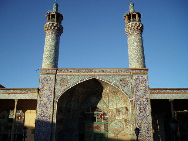 روند فرسودگی مسجد جامع همدان خسارت بار است