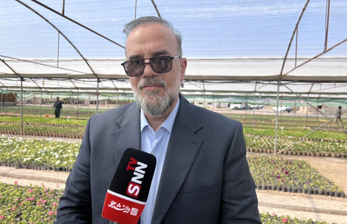 افتتاح بزرگترین گلخانه سلولزی جنوبشرق کشور در کرمان