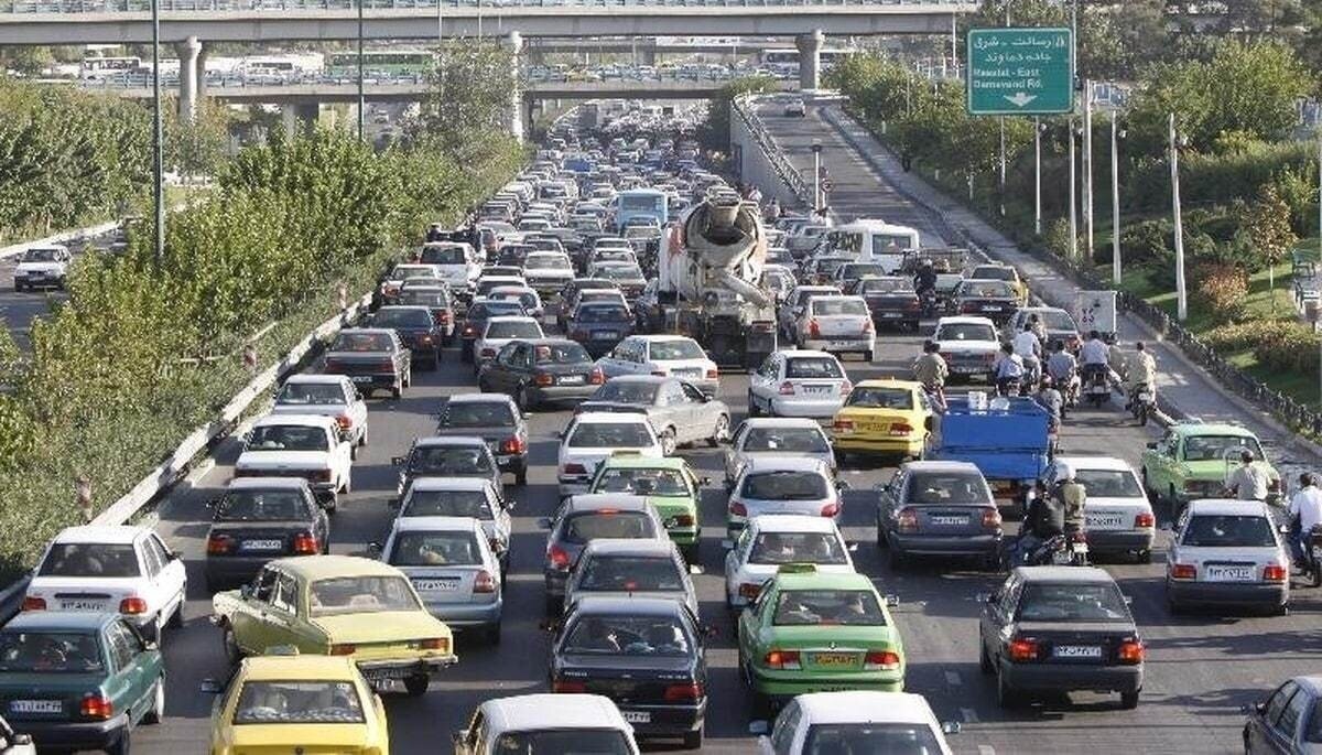 ترافیک سنگین در ورودی‌های پایتخت/ محورهای شمالی بدون مداخلات جوی و با تردد روان