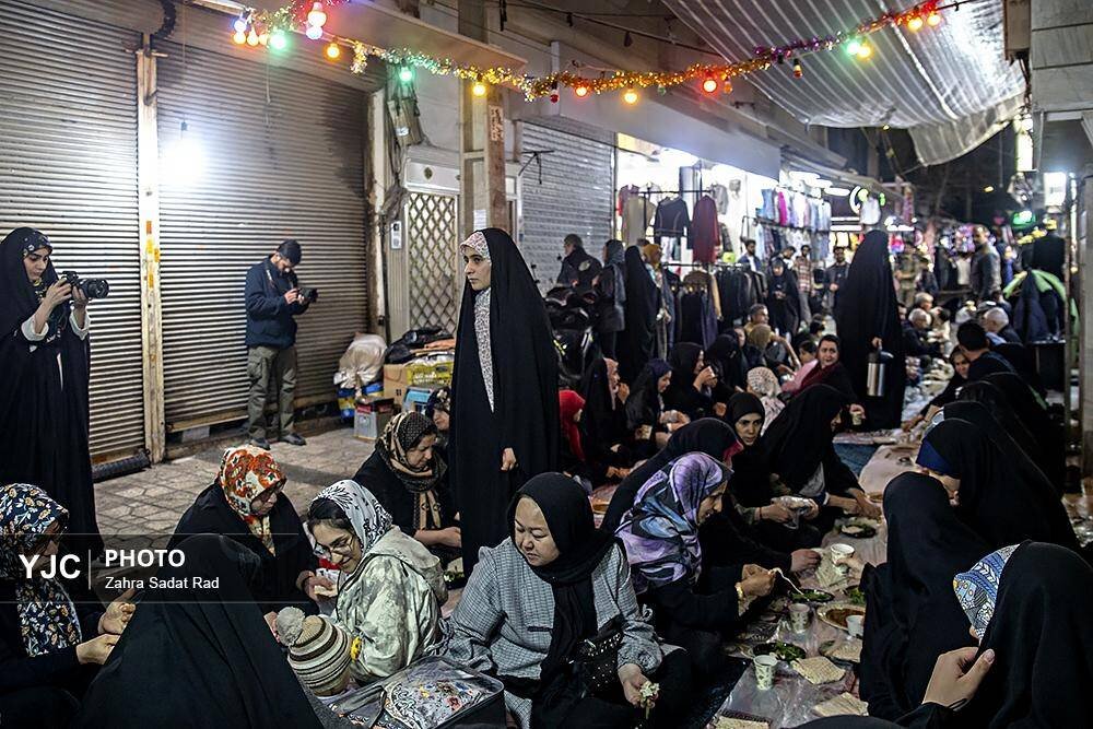 روایتی از مراسم «کوچه افطاری» در ماه مبارک رمضان تهران