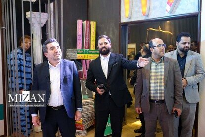 بازدید رئیس سازمان ثبت اسناد و املاک کشور از نمایشگاه روایت تحول