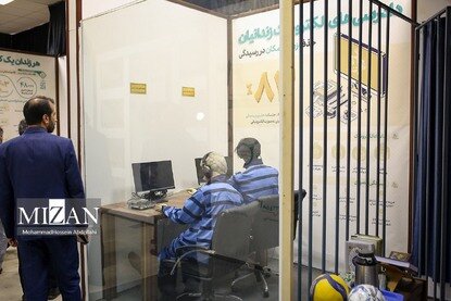 بازدید رئیس سازمان ثبت اسناد و املاک کشور از نمایشگاه روایت تحول