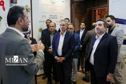بازدید رئیس سازمان ثبت اسناد و املاک کشور از نمایشگاه روایت تحول