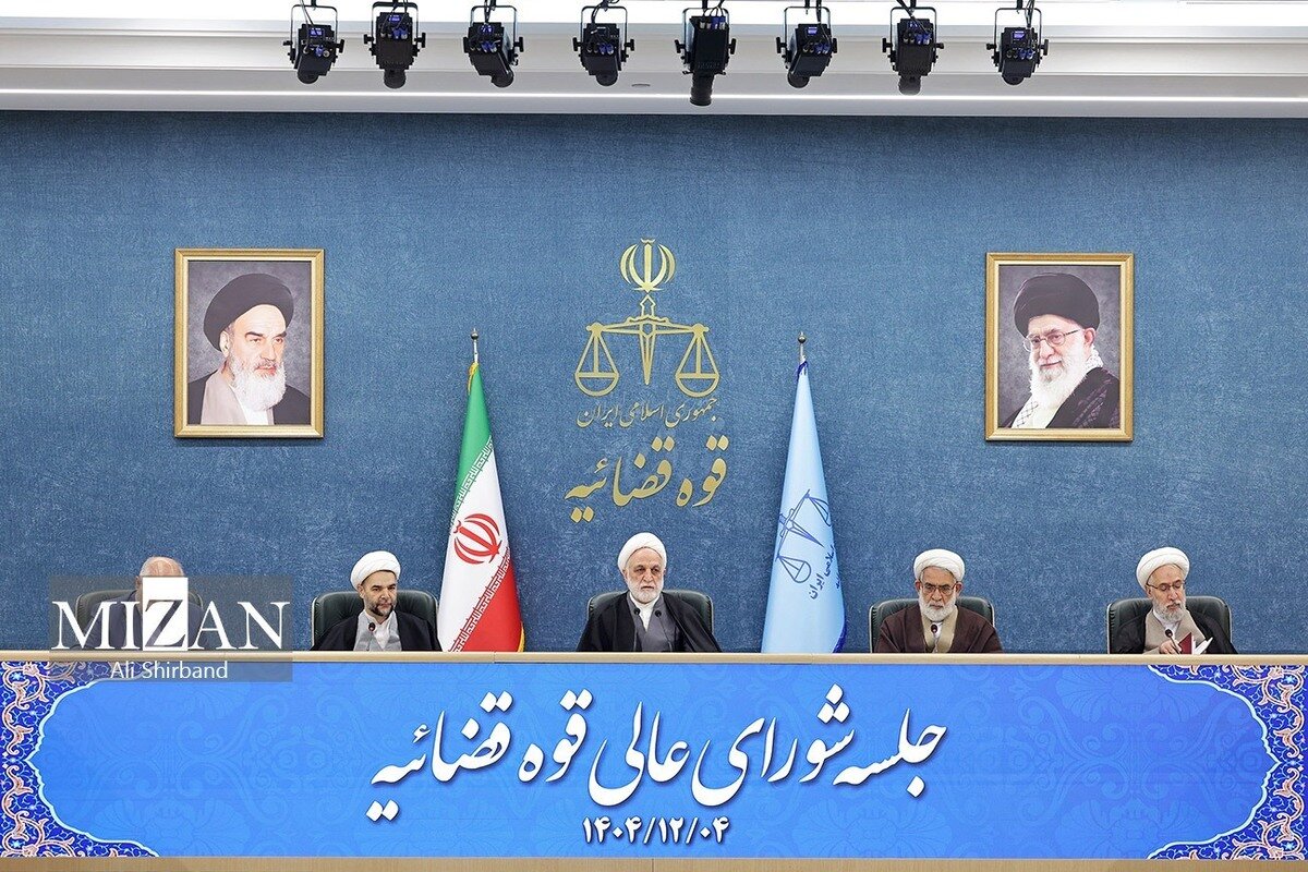 ابلاغیه فسادستیزی و «بایدهای» مبارزه‌ همه‌جانبه با فساد، توسط رئیس قوه قضاییه صادر شد/ صدور دستورات مشخص در ارتباط با بازنگری و بازآرایی قوانین مرتبط با مقابله با فساد