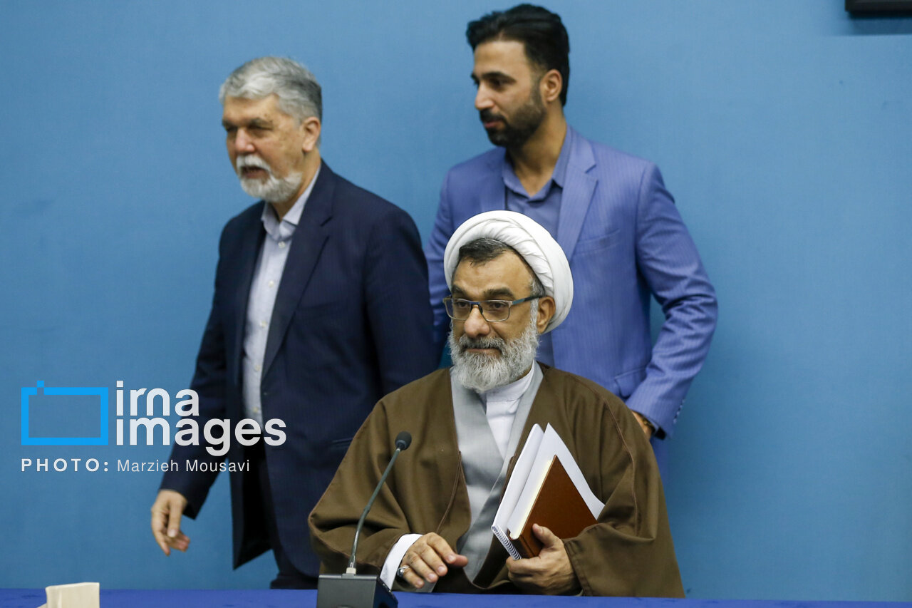 عکس/ جلسه شورای توسعه فرهنگ قرآنی با حضور رئیس جمهور