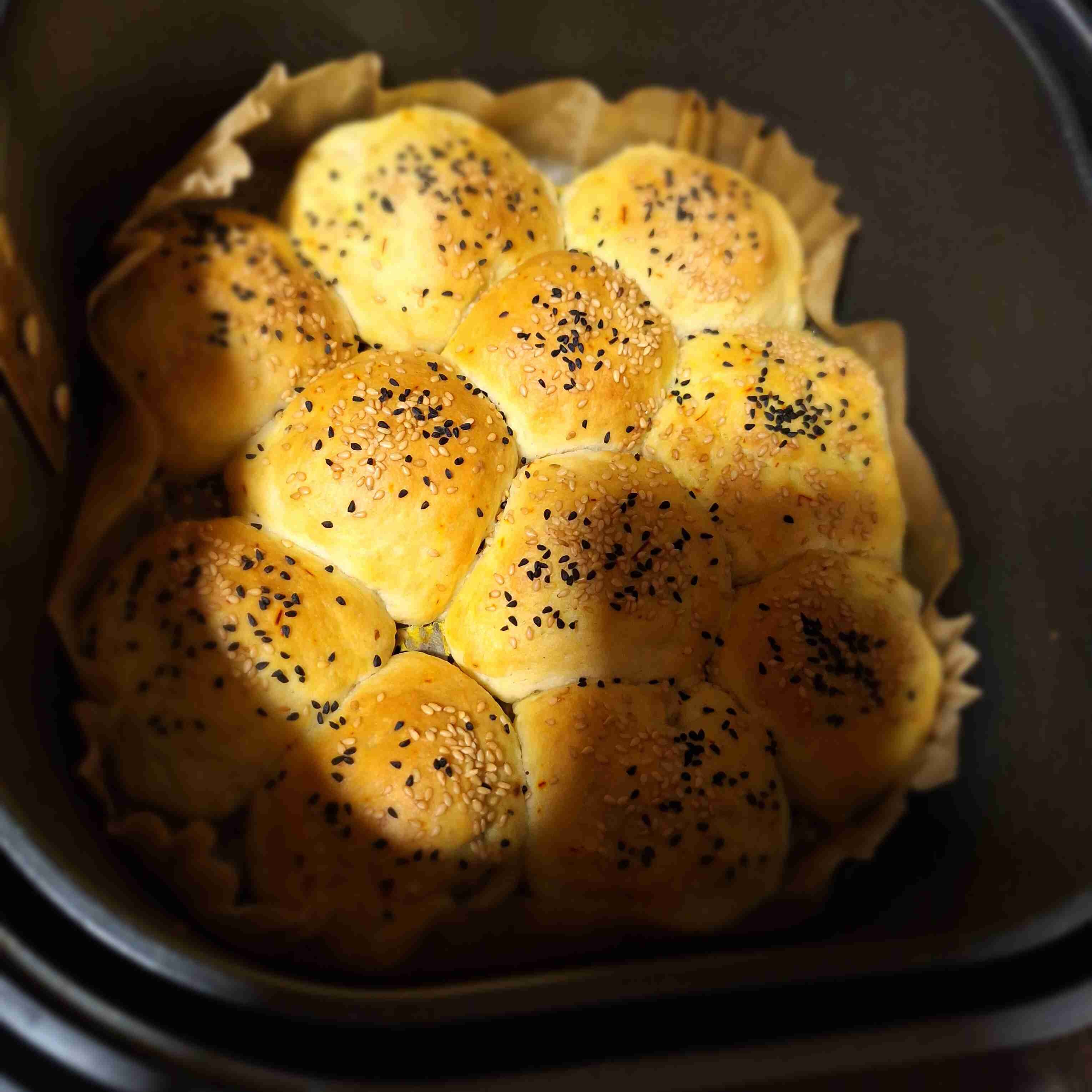 بفرمایید نان خرمایی من برا سحر